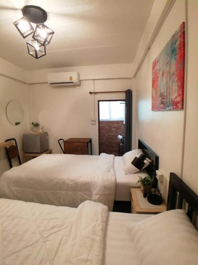 Gogoal Latkrabang Apartman Bangkok Kültér fotó