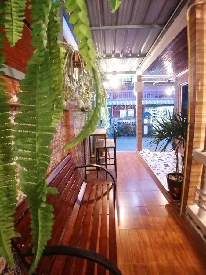 Gogoal Latkrabang Apartman Bangkok Kültér fotó