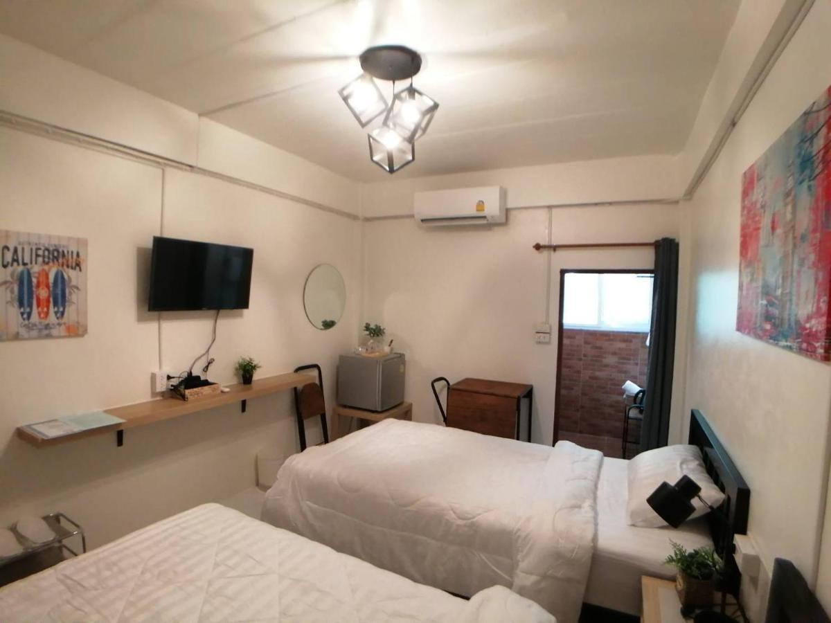 Gogoal Latkrabang Apartman Bangkok Kültér fotó